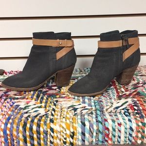 Dolce Vita booties size 7.5